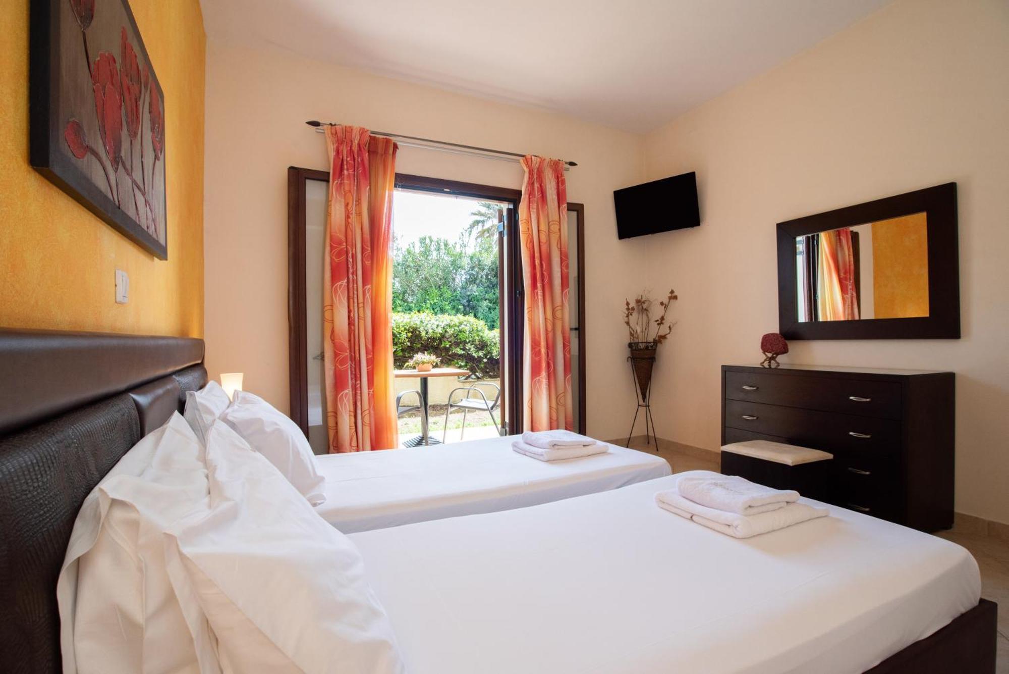 Angelique Apartments Agios Georgios  Luaran gambar