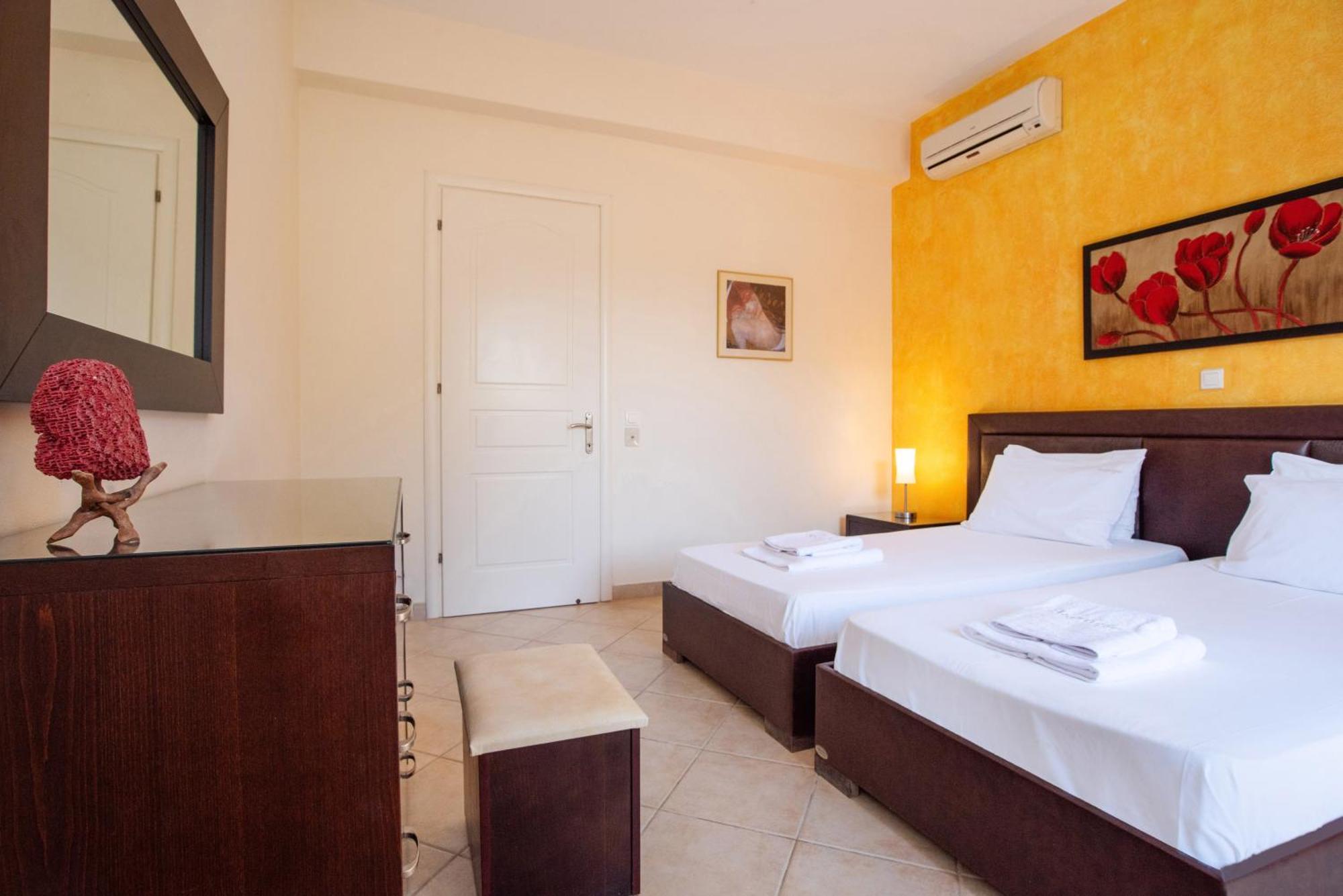 Angelique Apartments Agios Georgios  Luaran gambar