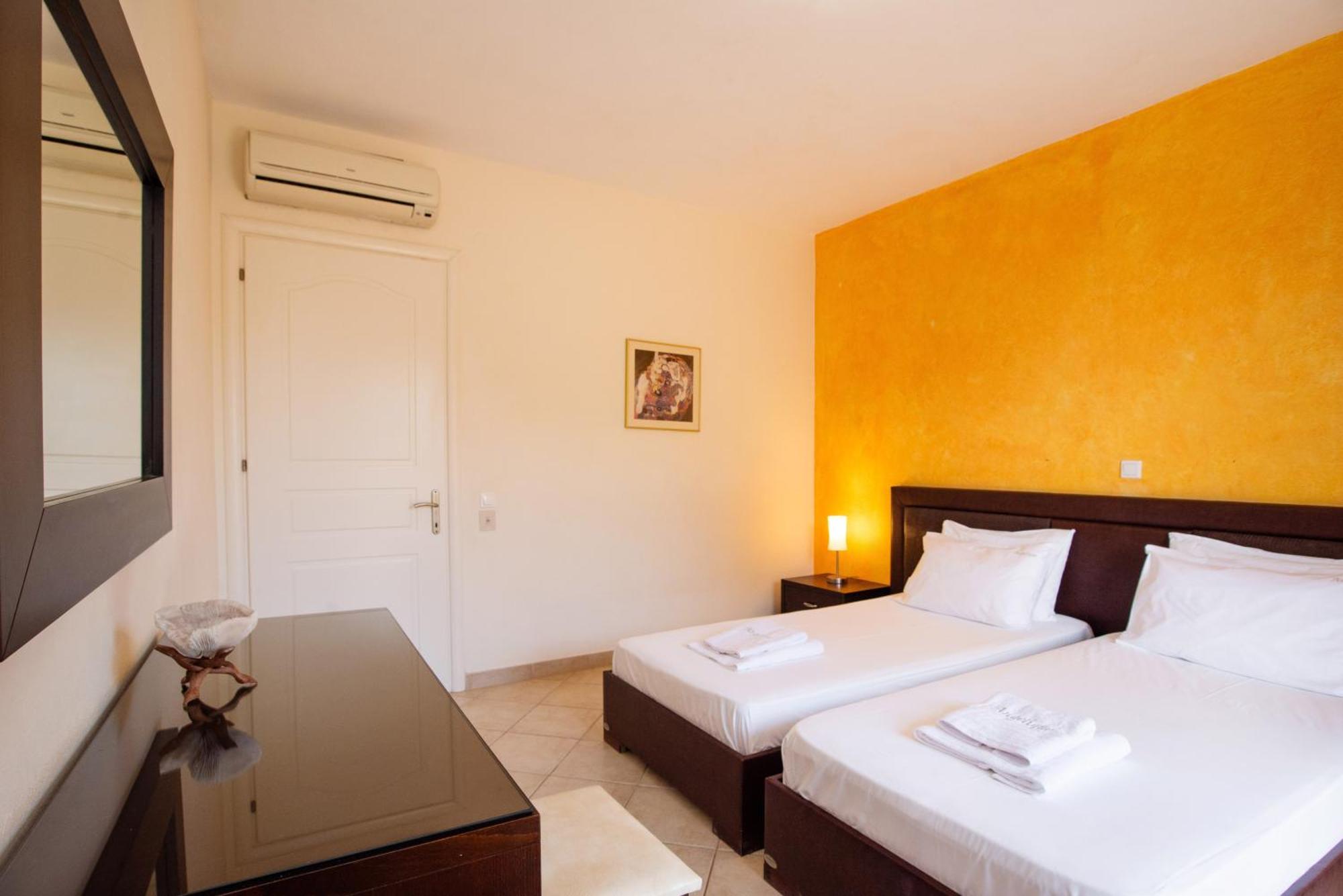 Angelique Apartments Agios Georgios  Luaran gambar